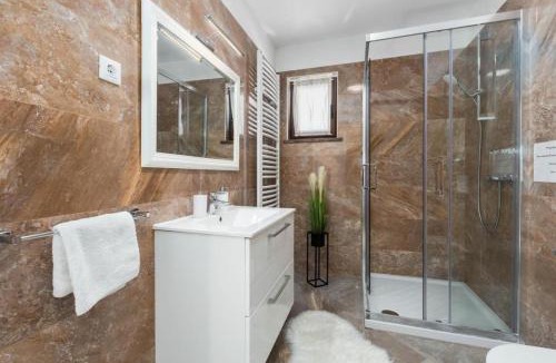 Mugeba Villa | Villa Mirjana with private Pool