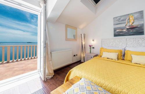 Zupa dubrovacka Villa | Private Seaside Villa Sleeps 10 with Infinity Pool
