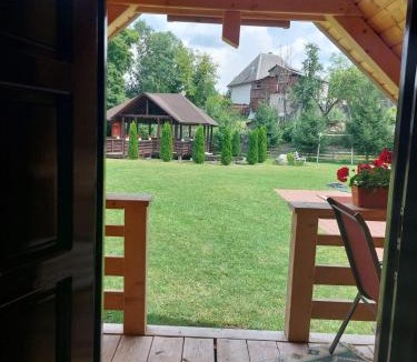 Bistra House | Cazare la Munte cu Piscină