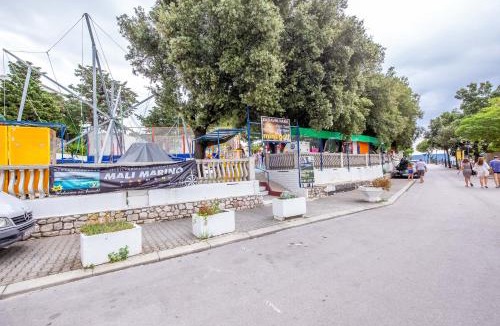 Selce Hotel | Paviljoni Slaven