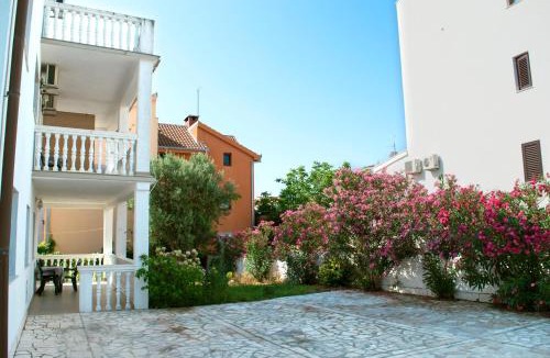 Okrug Gornji Apartment | Villa Dusper