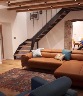 Gostinjac House | House Fraluni