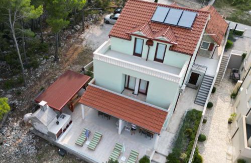 Cove Osibova (Milna) Apartment | Villa Kalinić