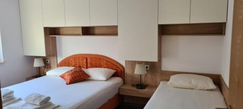 Starigrad Apartment | Apartments Lackovic