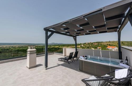 Tinj Villa | Vila Katarina ZadarVillas