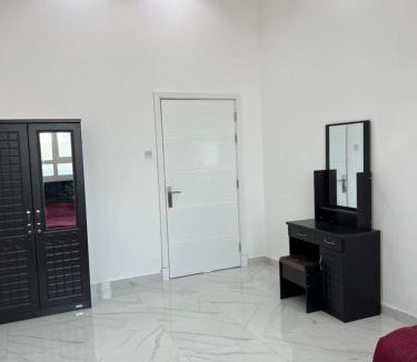 Ajman Villa | فيلا مفروشة مكونة من 5 غرف ماستر في الياسمين عجمان