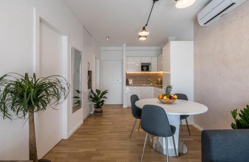 Mejasi Apartment | 6 Islands - Holiday & Business Apartments - free garage parking