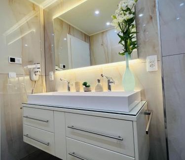 Okrug Gornji Villa | Holiday Luxury Resort Sundance