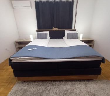 Sarajevo Villa | 7- Bedroom Villa