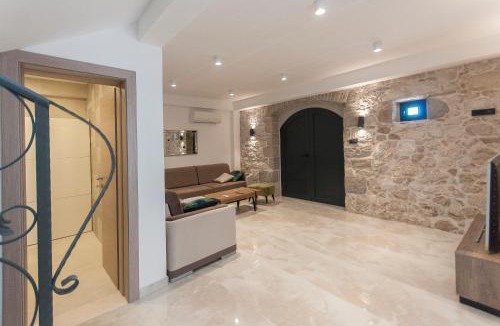 Lokva Rogoznica Villa | XXL Villa Vista - Heated Pool