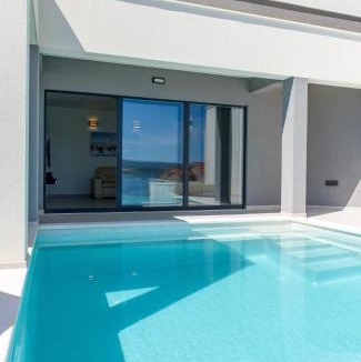 Ruskamen Apartment | Terraced house Malo Misto