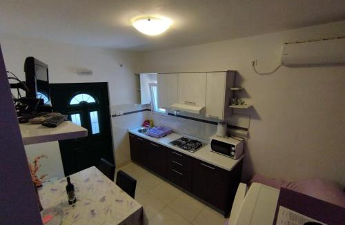 Tribanj Apartment | Apartman Uvala Duboka Kruscica