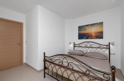 Lovrec Villa | Luxury villa with a swimming pool Studenci, Zagora - 18483