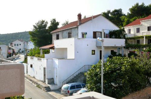 Postira Apartment | Apartments with parking space Postira, Brac - 2919