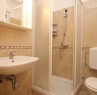 Kali Apartment | Apartments by the sea Cove Mala Lamjana, Ugljan - 8461