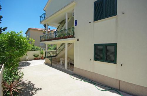 Gorinka Apartment | Apartments with hot tub Makarska - 18898