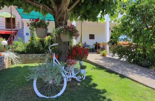 Blato Apartment | Apartment Zivogosce - Blato 1057d