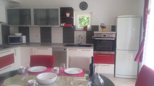 Marina Apartment | Apartments with parking space Marina, Trogir - 14258