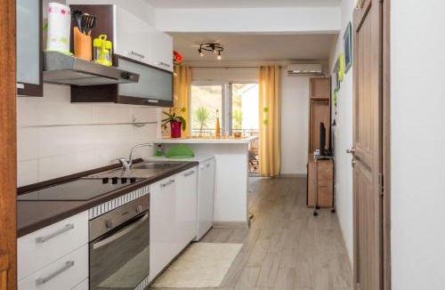 Zastrazisce Apartment | Apartments by the sea Cove Vela Stiniva, Hvar - 6864