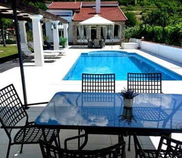 Trn Villa | Villa Maslina