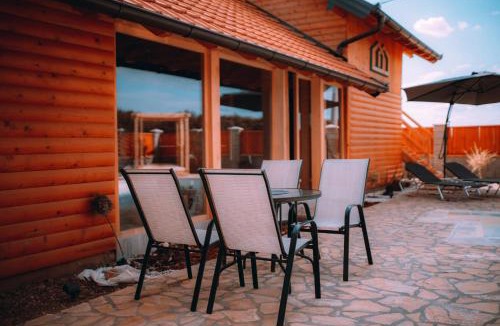 Brcko Villa | Cartagena Villa & Spa