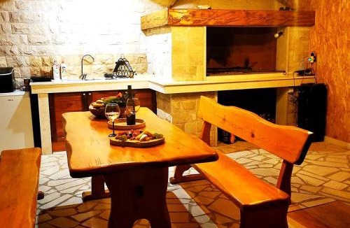 Kastel Sucurac Villa | Villa Black&White