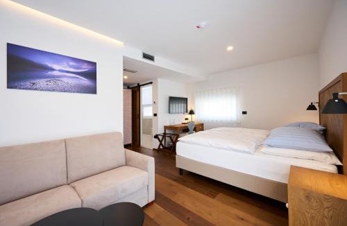 Sencur Hotel | Hiša Ančka, Šenčur - 3 min to the Airport