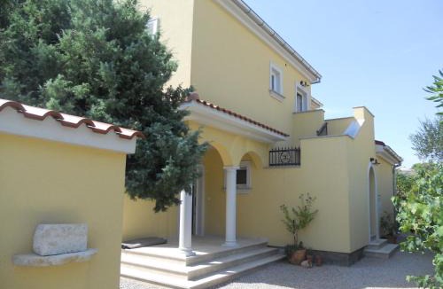 Barbat na Rabu Apartment | Villa Rosana