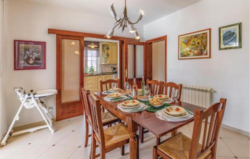 Marcana House | Gorgeous Home In Marcana