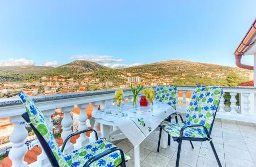 Seget Vranjica Apartment | Villa Vittorio