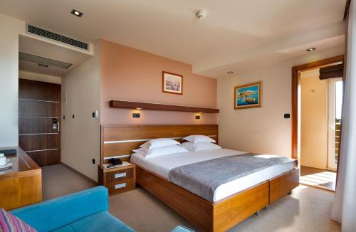 Omis Hotel | Hotel Plaža