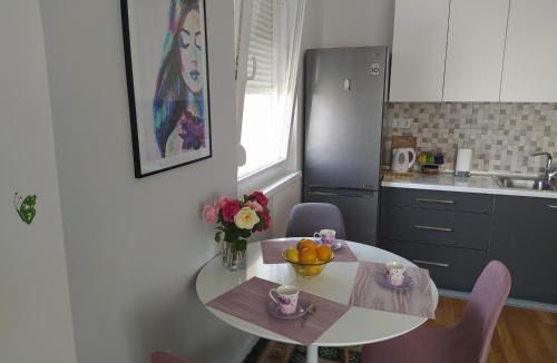 Tuzla Apartment | Apartmani Stupine Metropola