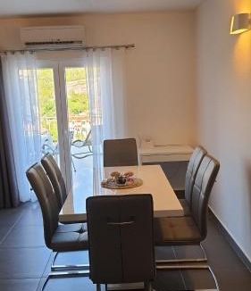 Stomorska Apartment | Apartments with sea view