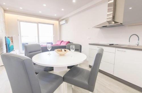 Vrpolje Apartment | City Center Apartment