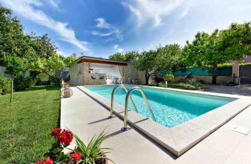 Vizinada Villa | Villa Aromatica