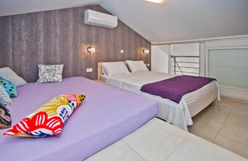 Milna Apartment | Island Hvar Seaside Villa Levanda with Beach, Pool & Seaview