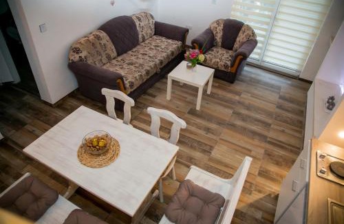 Mali Radic Villa | Nektar Park Villa Sara