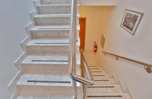Zrce Hotel | Pansion Villa Bok
