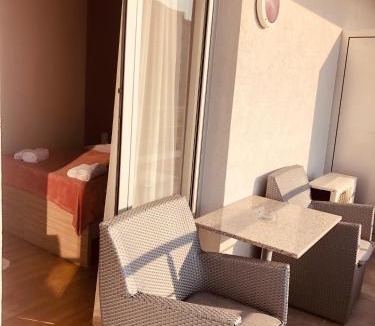 Bisce Polje Hotel | Hotel Malta