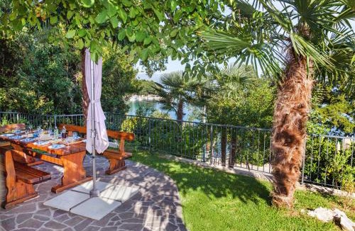 Medveja Apartment | Apartment Villa Lidija