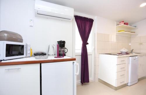 Ostrvica Apartment | Apartments with parking space Ostrvica, Omis - 13749