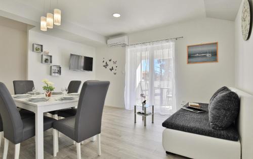 Vrsi Apartment | Apartments Mica