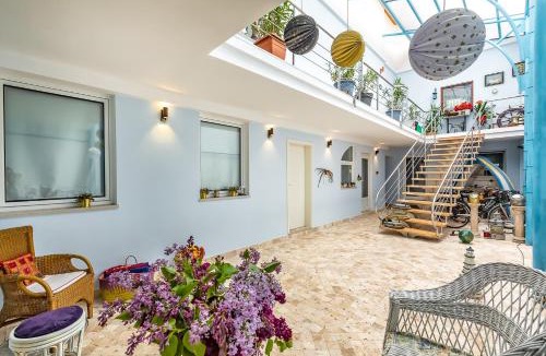 Brasov City Centre House | Casa Atanasiu lângă Biserica Neagră în Centrul Istoric