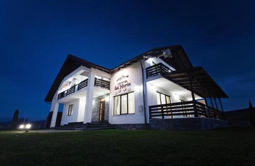 Livezile House | Pensiunea Conacul lui Horia