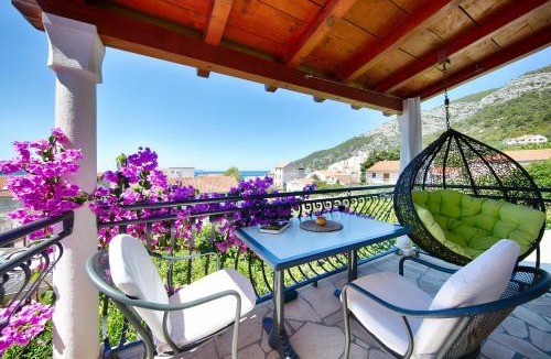 Komiza Apartment | Villa Kamenica