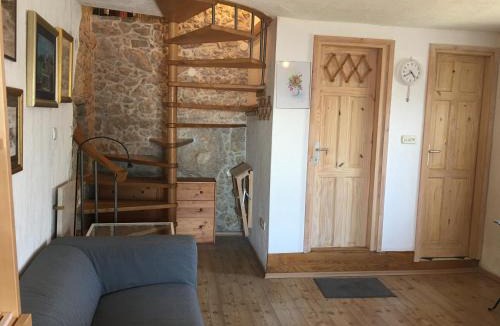 Ustrine House | Vita Vacation Home