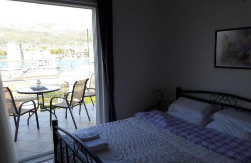 Trogir Apartment | Villa Espero