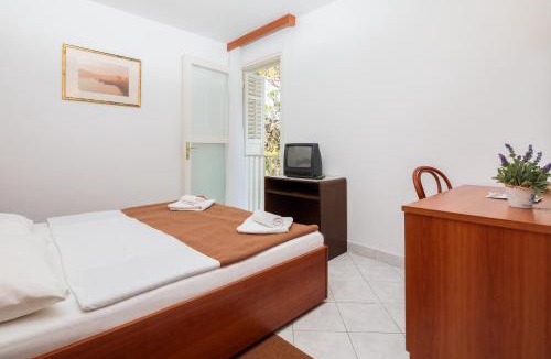 Island Hvar Hotel | Fontana Resort