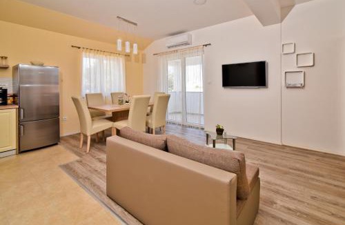 Vrsi Apartment | Apartments Mica