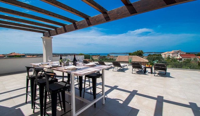 Villa Dalma with sea views